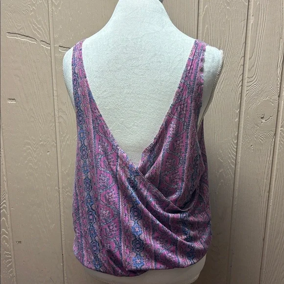 We The Free Twisted Top NWT - Picture 7 of 11